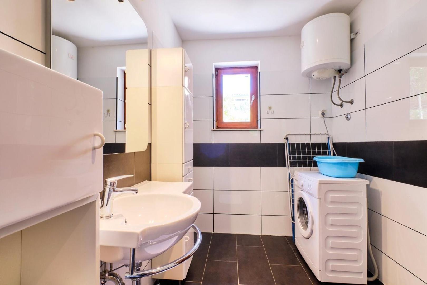 Apartments Ady مالي لوشينغْ المظهر الخارجي الصورة