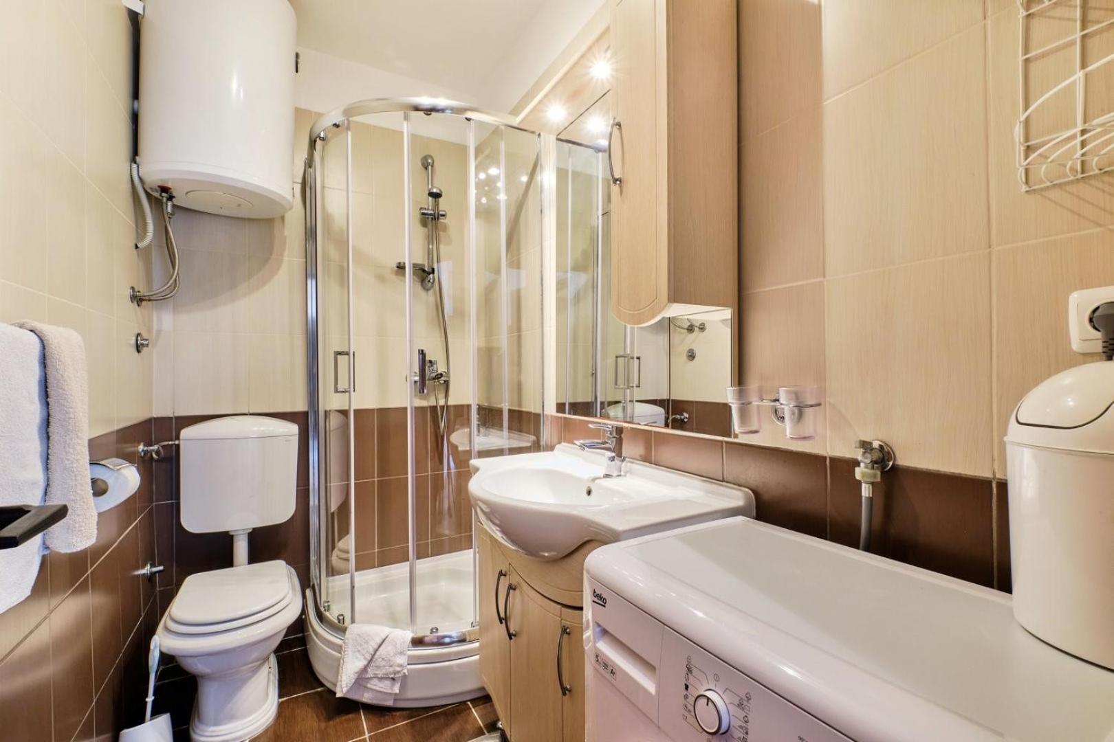 Apartments Ady مالي لوشينغْ المظهر الخارجي الصورة