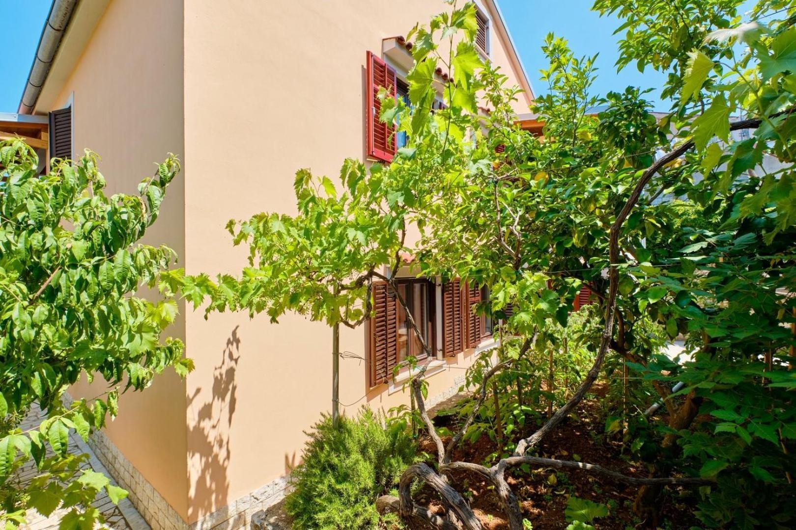Apartments Ady مالي لوشينغْ المظهر الخارجي الصورة